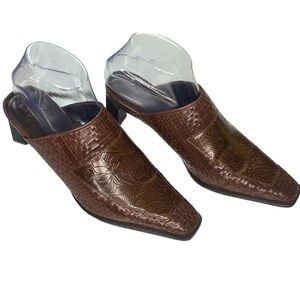 Art Effects Leather Mules